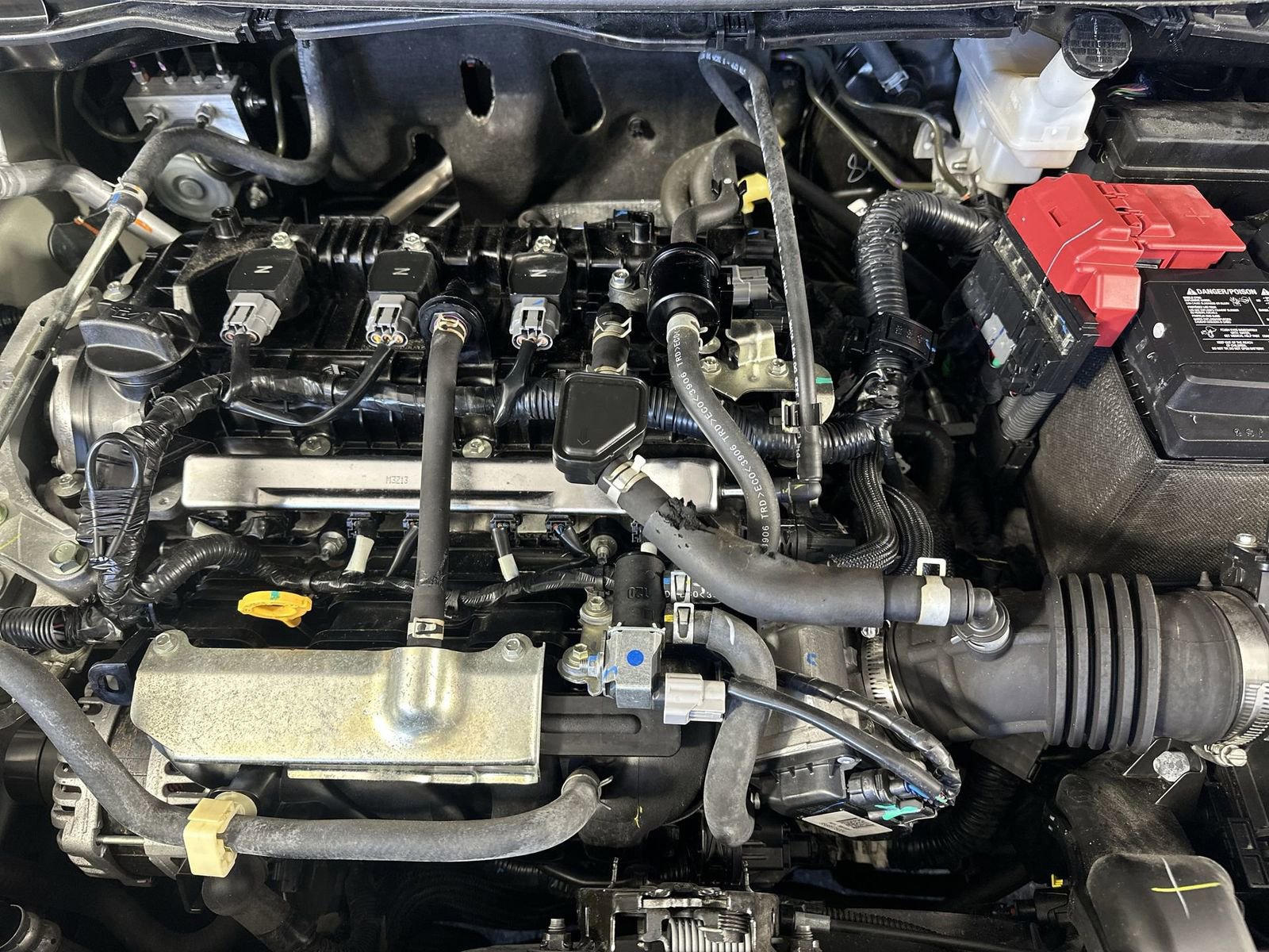 Certified 2024 Nissan Versa SR FWD image 27