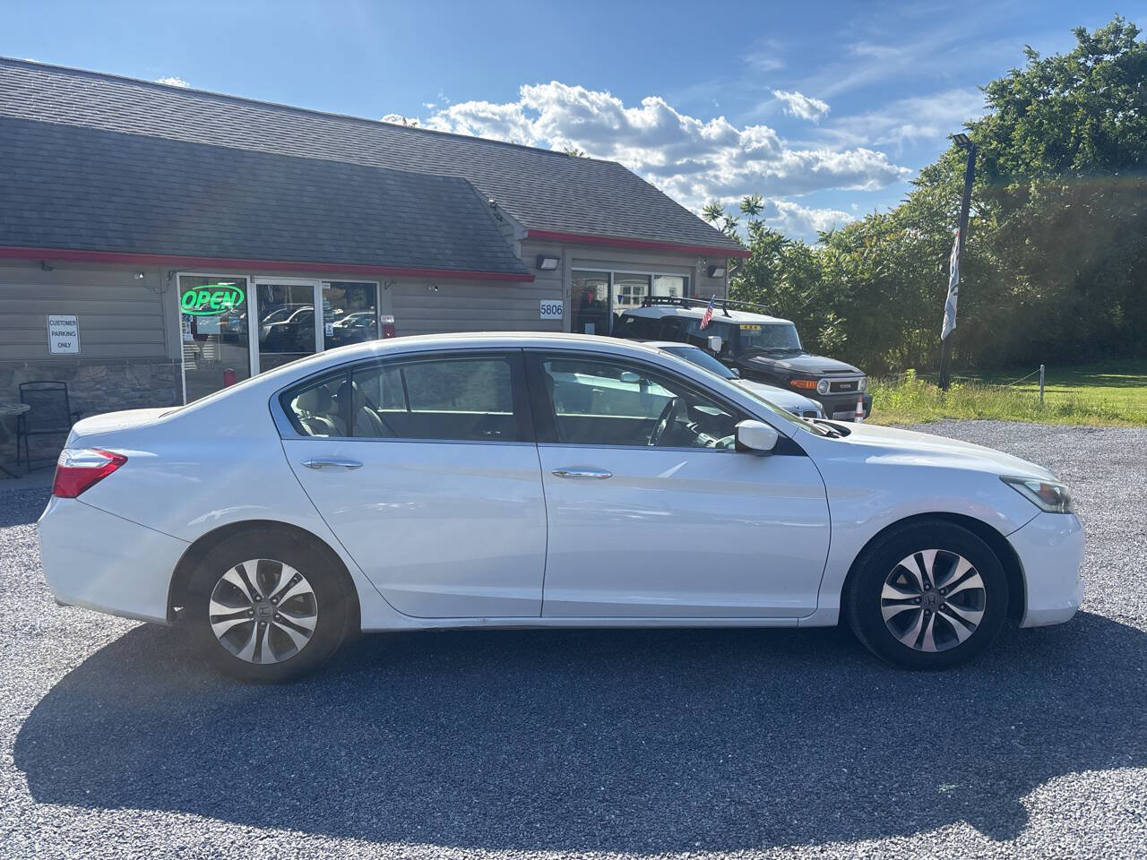 Used 2015 Honda Accord LX image 4