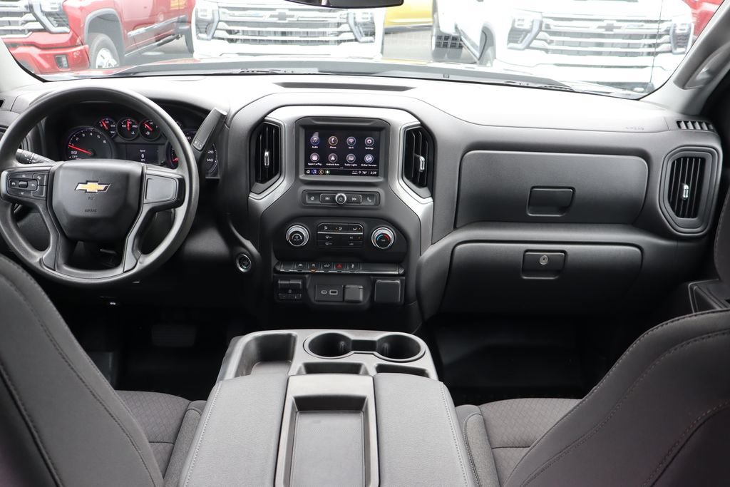 Used 2023 Chevrolet Silverado 1500 Custom AWD/4WD image 14
