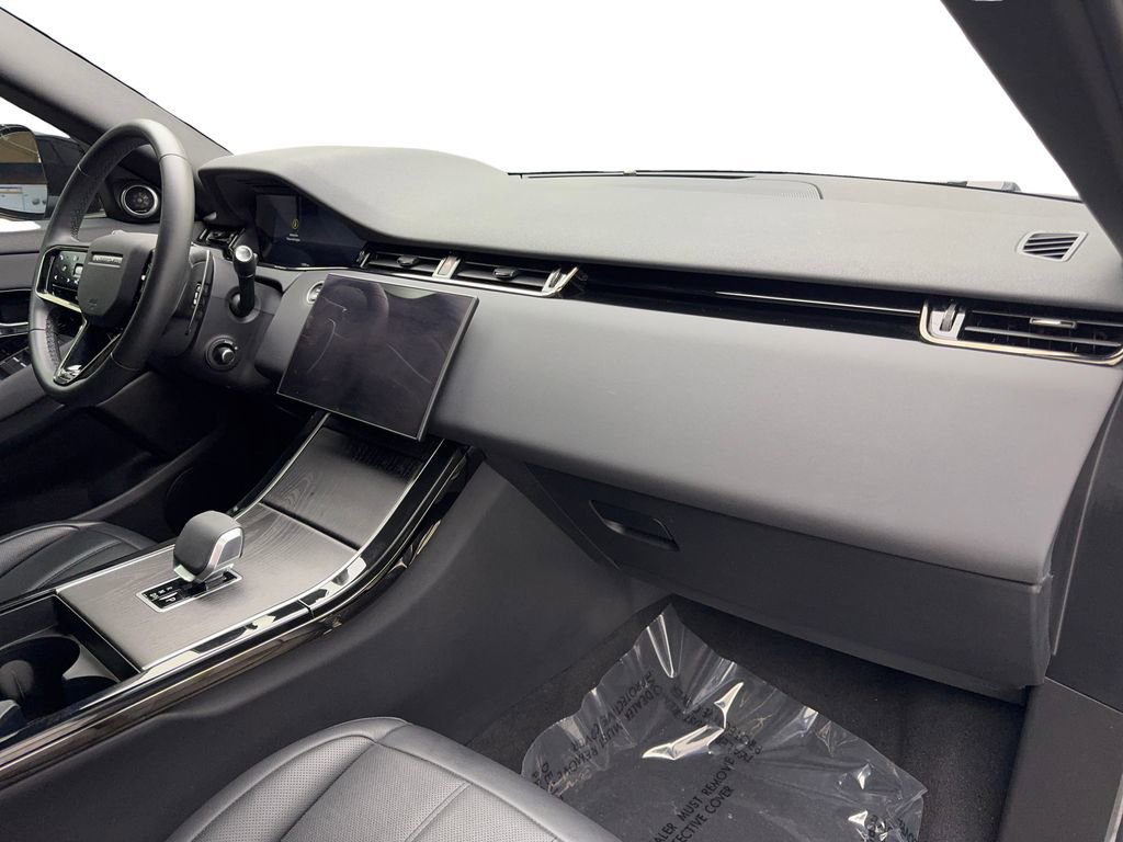 Used 2025 Land Rover Range Rover Evoque S image 52