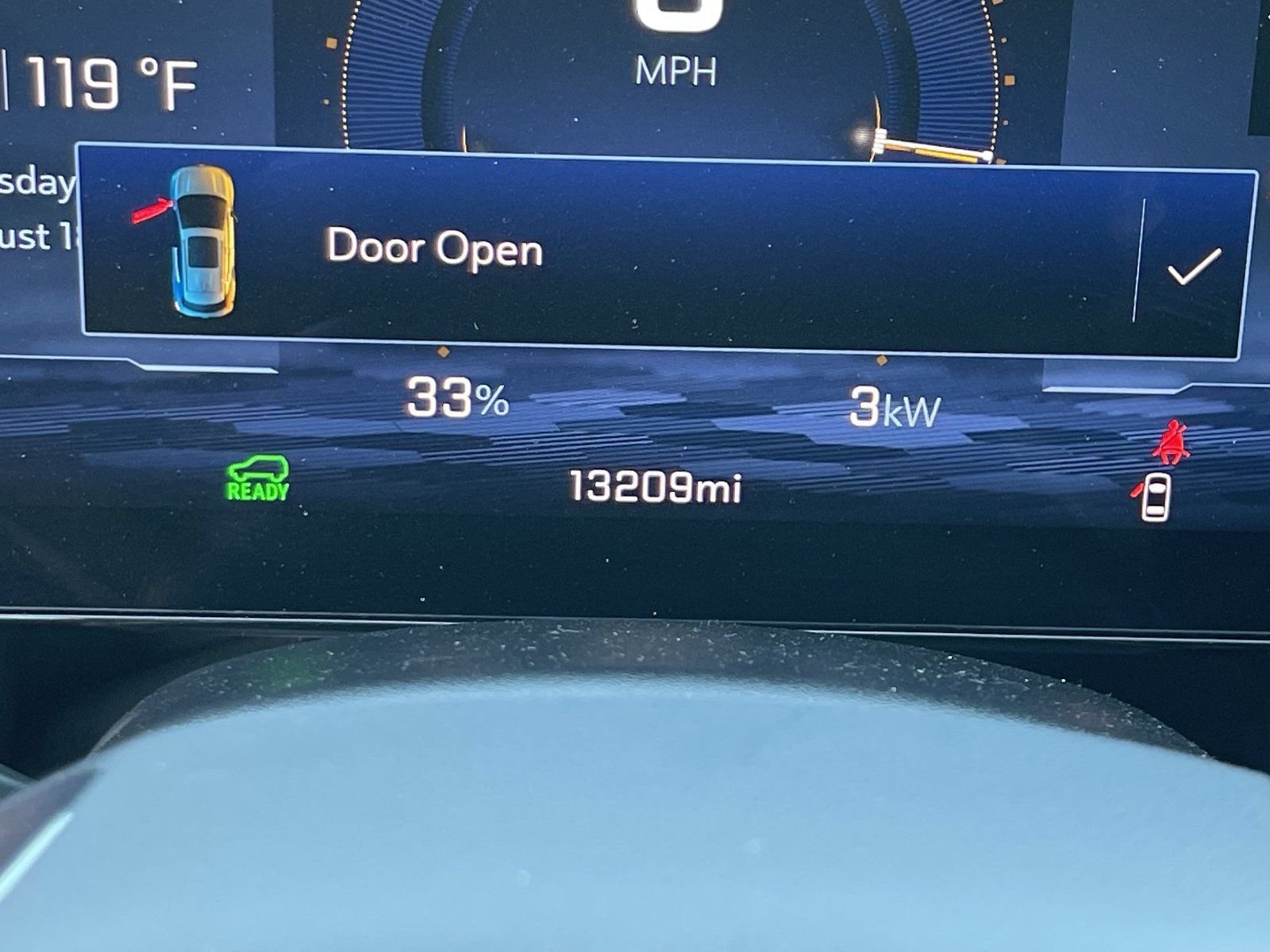 Certified 2024 Chevrolet Equinox EV RS FWD image 33