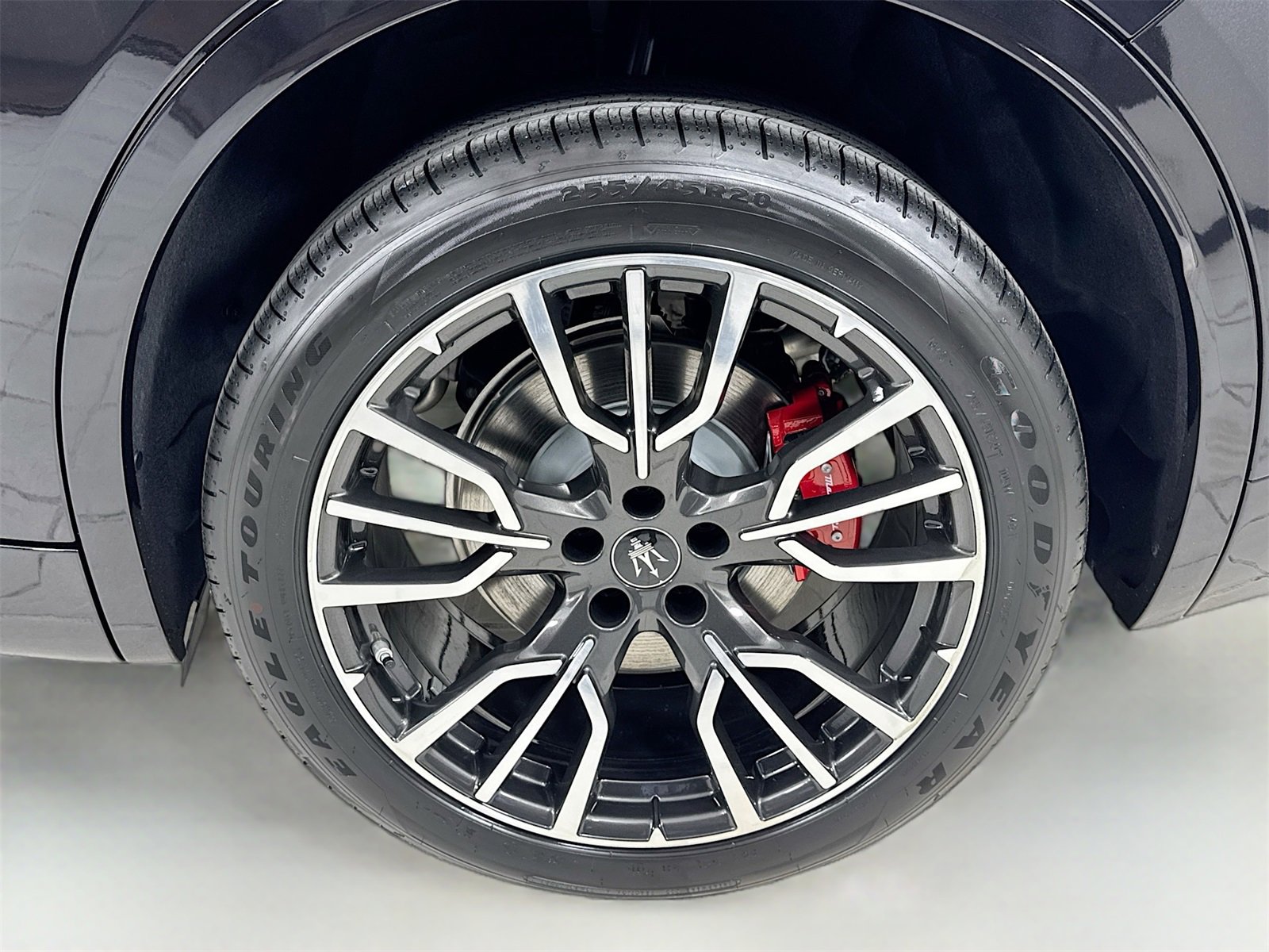 New 2025 Maserati Grecale GT image 10