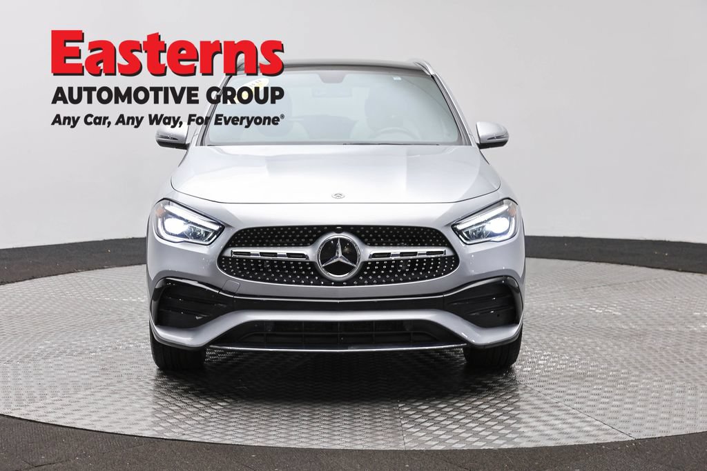 Used 2022 Mercedes-Benz GLA 250 4MATIC w/ AMG Line image 2