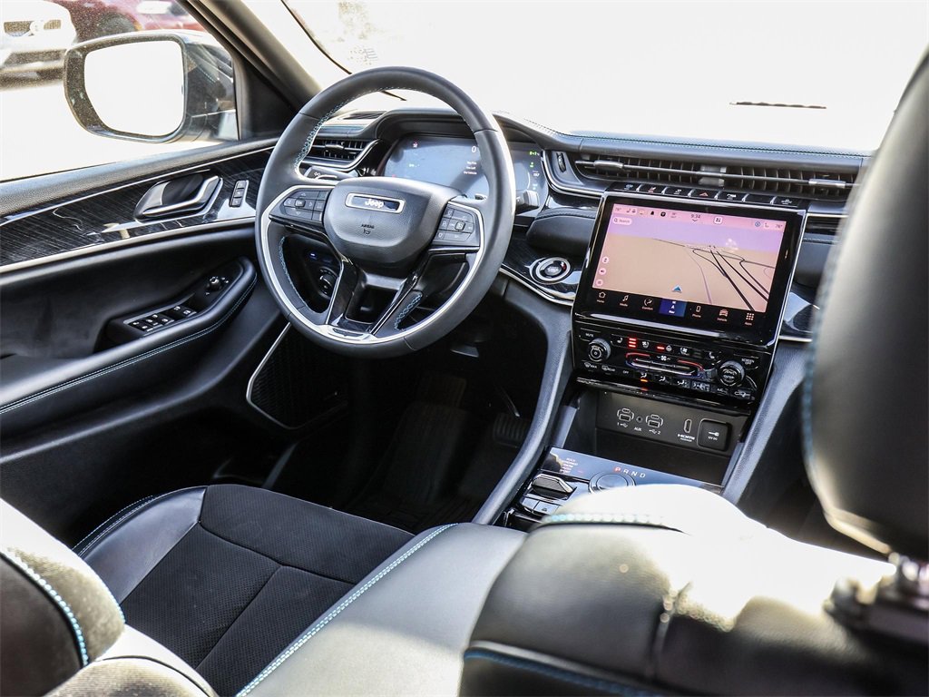 Used 2022 Jeep Grand Cherokee Trailhawk image 28