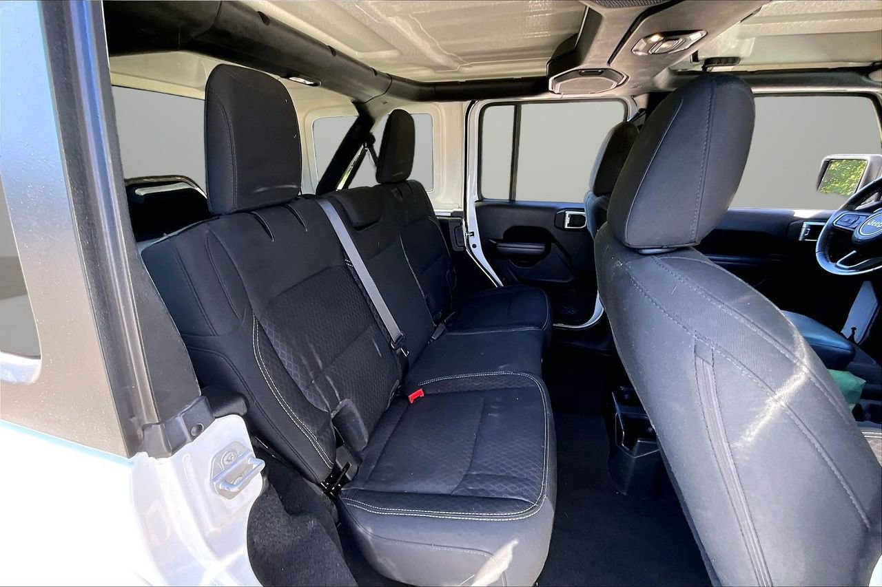 Used 2021 Jeep Wrangler Unlimited Sport AWD/4WD image 24