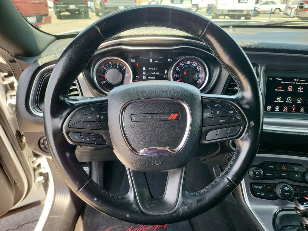 Used 2021 Dodge Challenger SXT w/ Driver Convenience Group RWD image 33