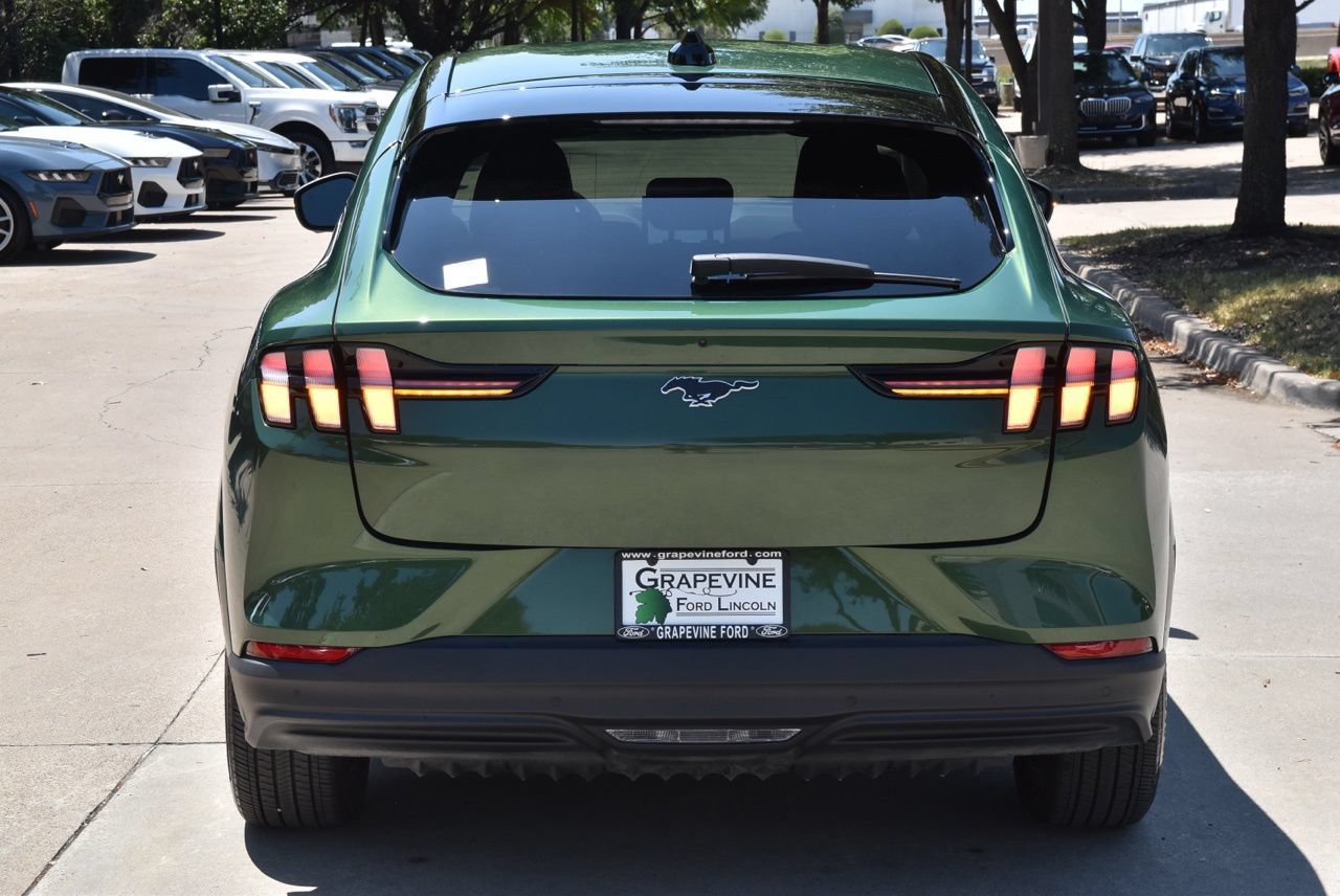 Certified 2025 Ford Mustang Mach-E Premium AWD/4WD image 9