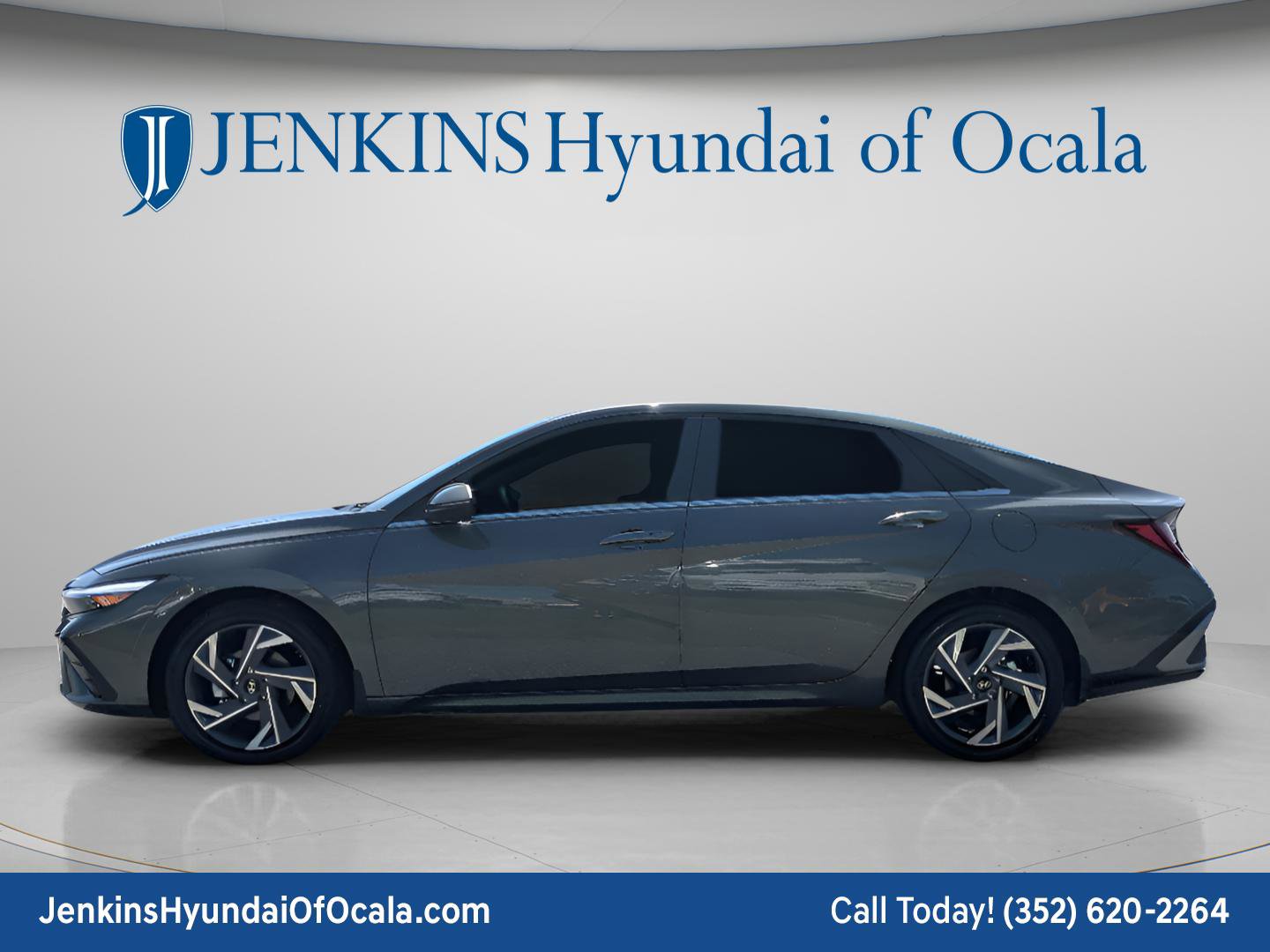 New 2026 Hyundai Elantra Limited FWD image 7