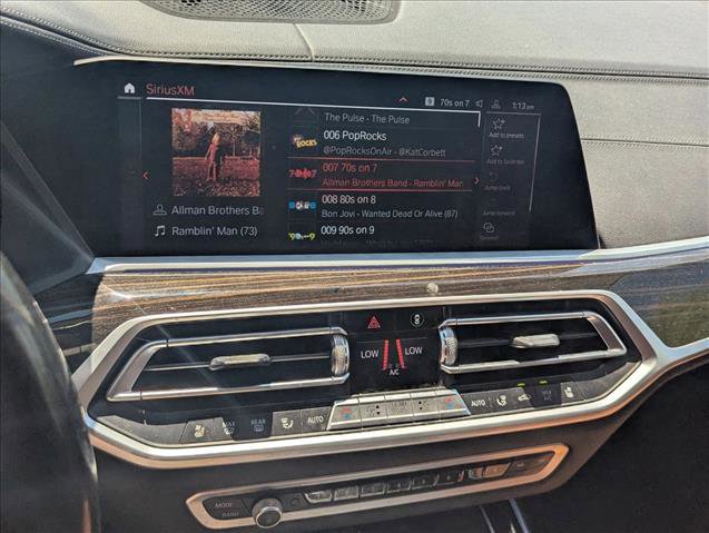 Used 2021 BMW X7 xDrive40i w/ Luxury Seating Package image 9