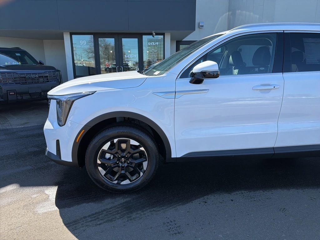 New 2026 Kia Sorento S image 10