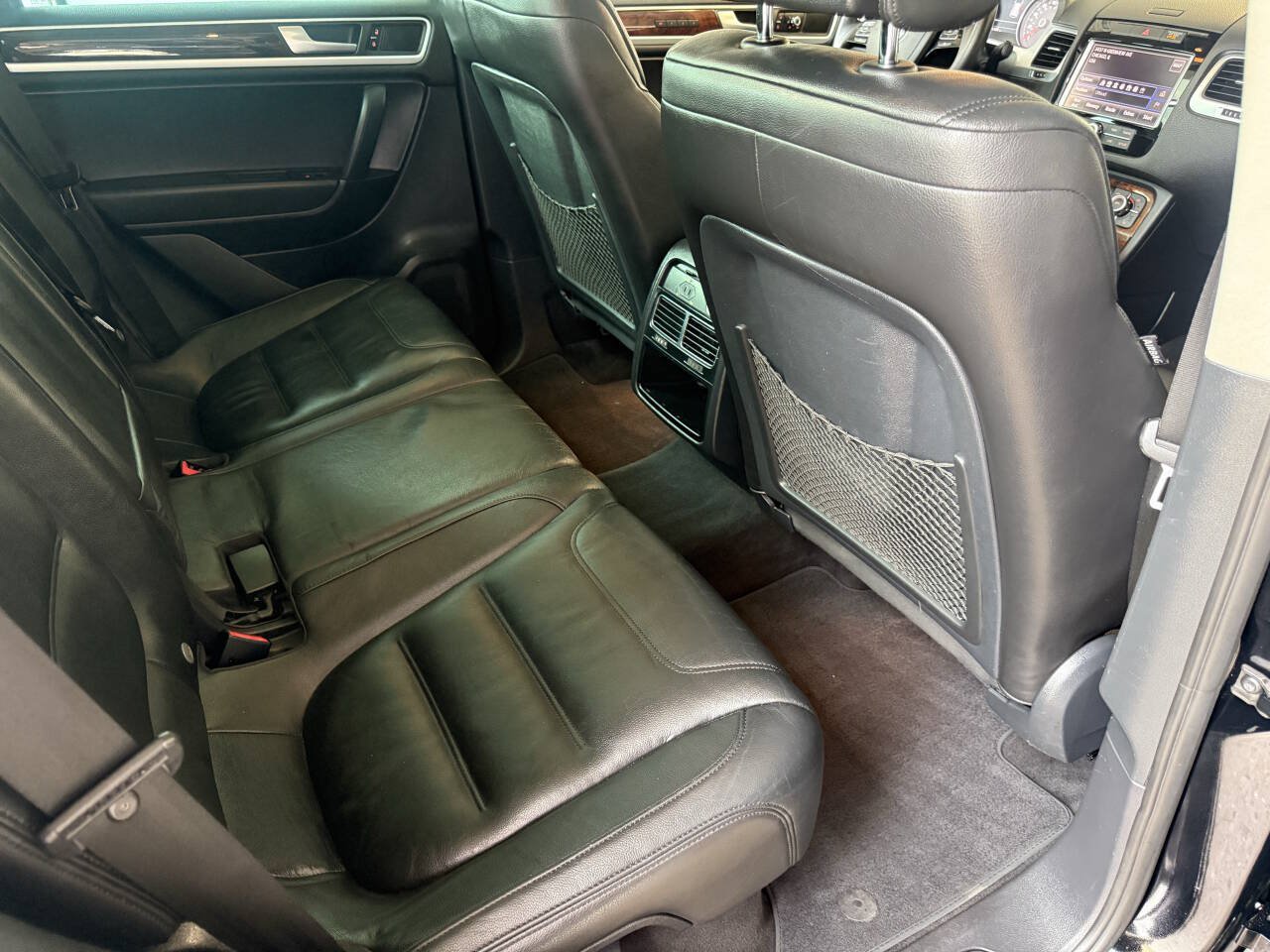 Used 2012 Volkswagen Touareg VR6 AWD/4WD image 20