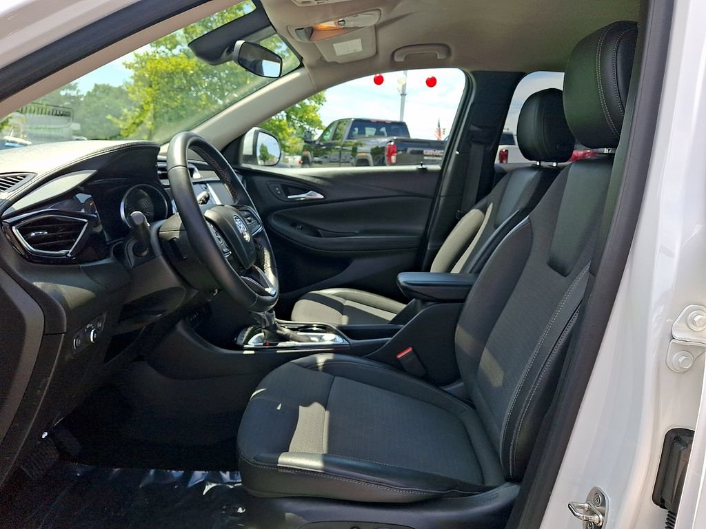 Certified 2023 Buick Encore GX Select w/ Safety Package II AWD/4WD image 13