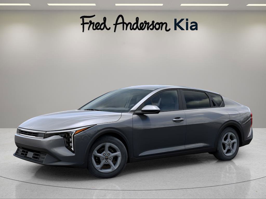 New 2025 Kia K4 LXS image 3