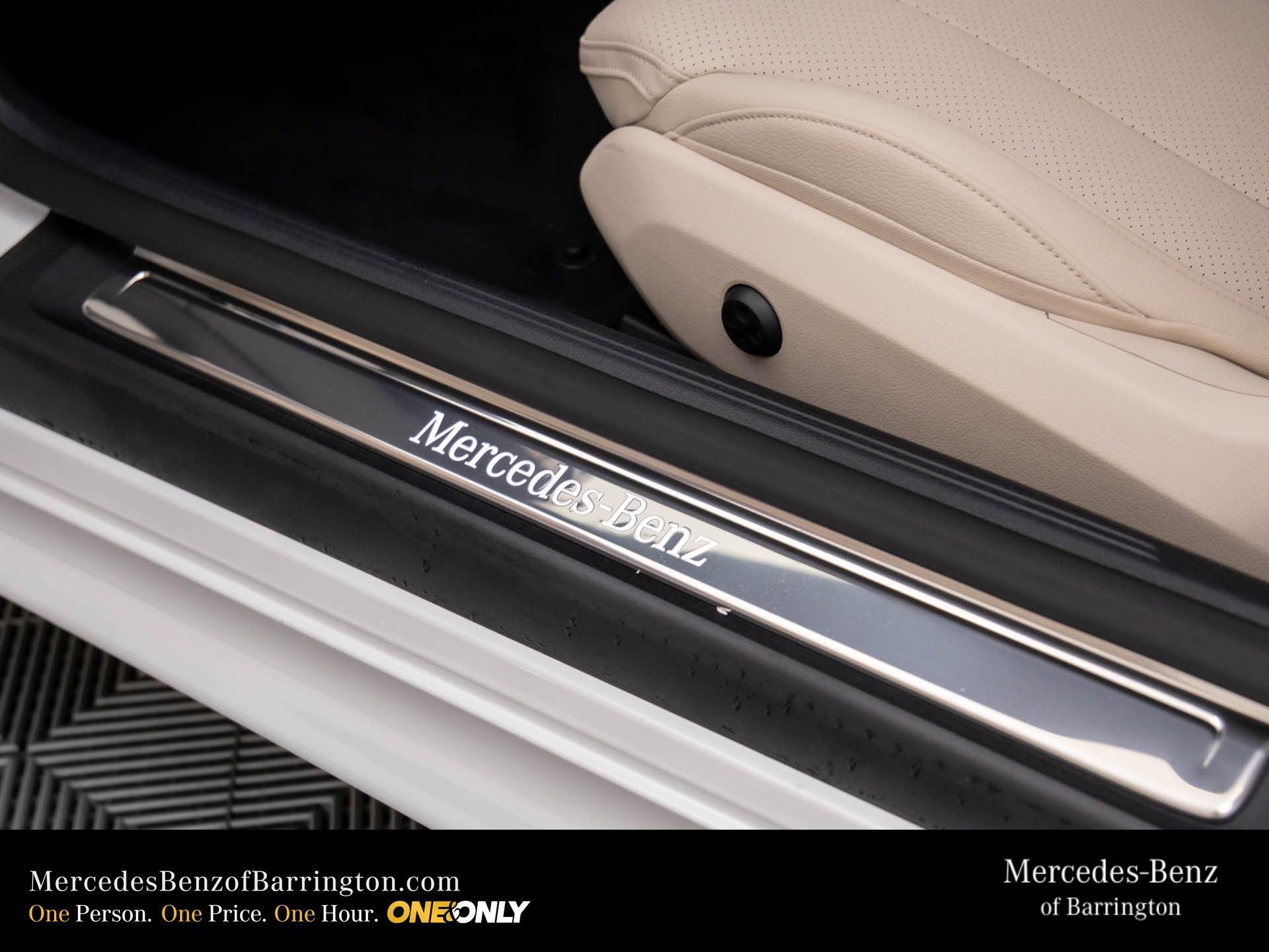 New 2026 Mercedes-Benz CLE 300 4MATIC Cabriolet image 18