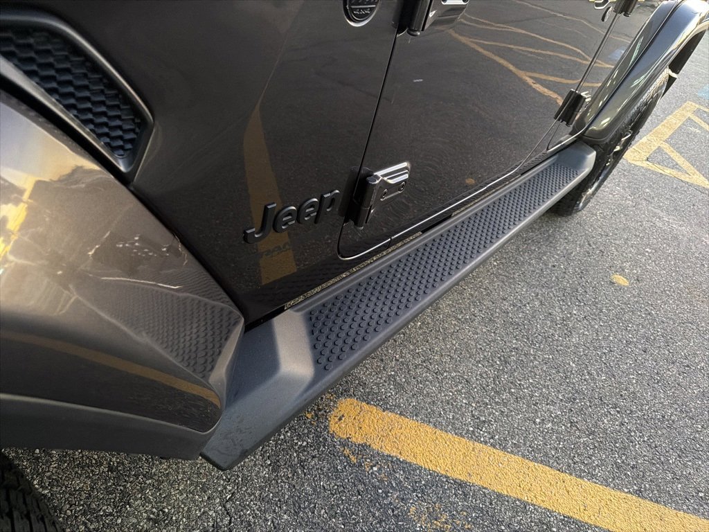 Certified 2021 Jeep Wrangler Unlimited Sahara image 24