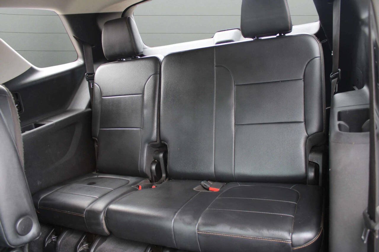 Used 2019 Chevrolet Traverse LT AWD/4WD image 19