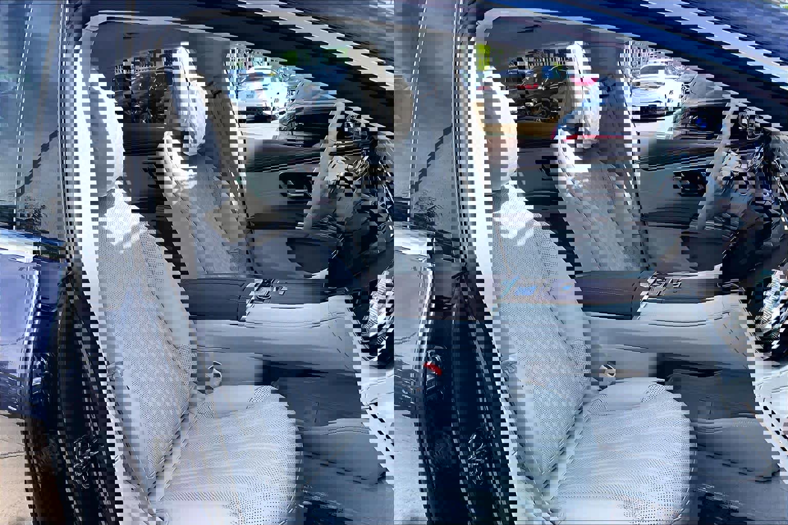 Used 2023 Mercedes-Benz EQS 580 EQS 580 image 8