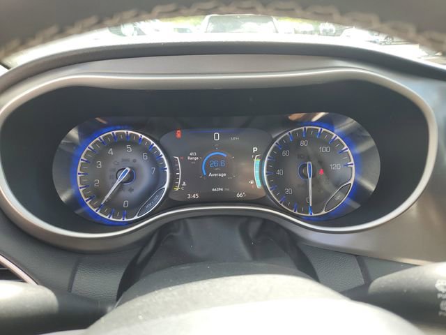 Used 2023 Chrysler Pacifica Touring-L FWD image 14