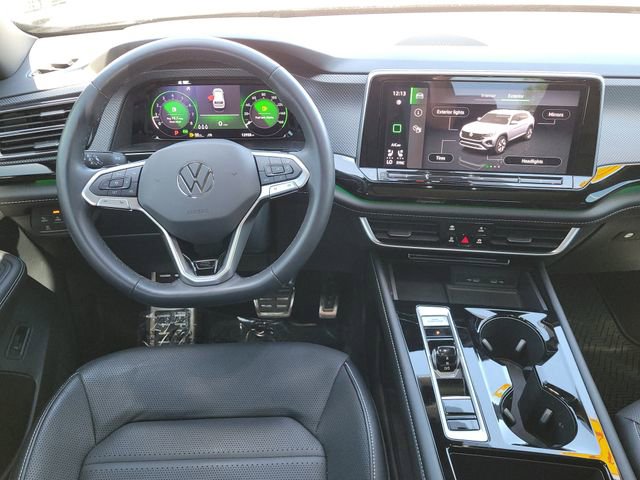 Used 2024 Volkswagen Atlas Cross Sport SEL R-Line image 12
