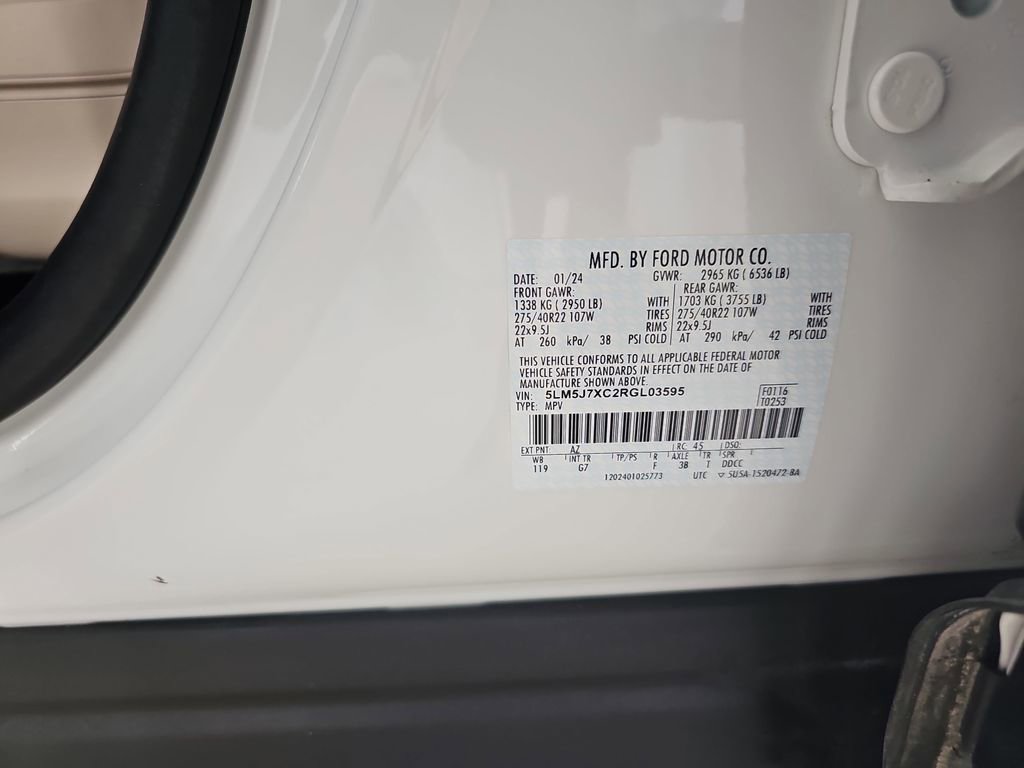 Used 2024 Lincoln Aviator Reserve w/ Equipment Group 201A image 44