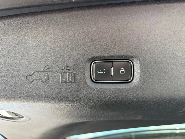 Used 2025 Lincoln Navigator Reserve image 42