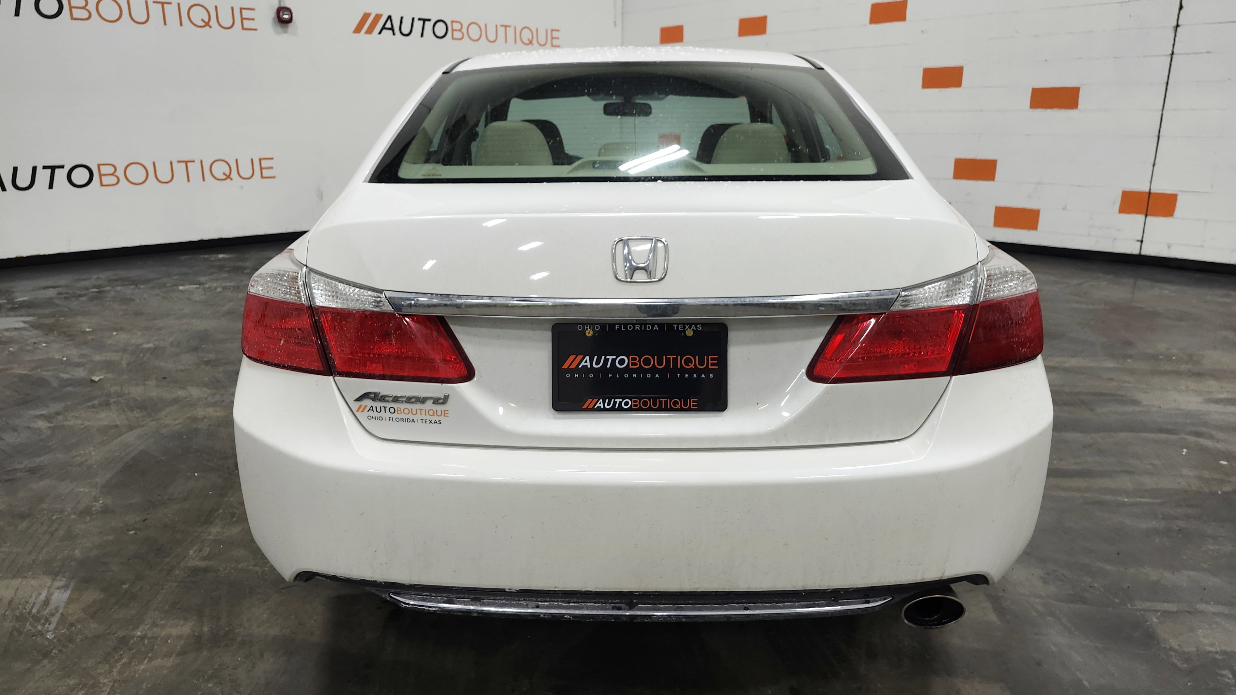 Used 2014 Honda Accord EX image 16