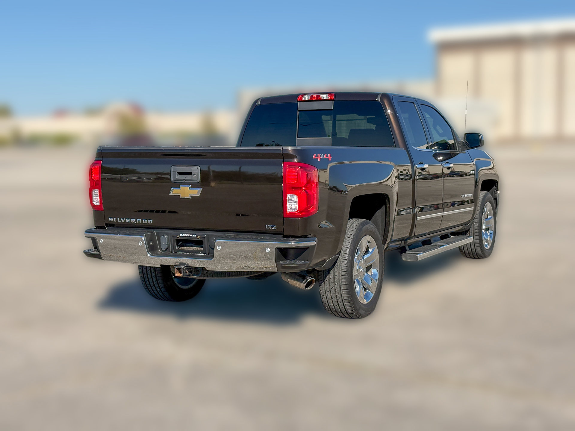 Used 2018 Chevrolet Silverado 1500 LTZ w/ Sport Package AWD/4WD image 10