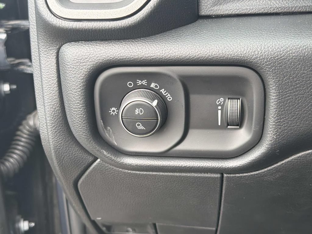 New 2026 RAM 2500 Tradesman w/ Bed Utility Group AWD/4WD image 13
