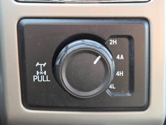 Used 2019 Ford F150 Lariat w/ Equipment Group 502A Luxury AWD/4WD image 34