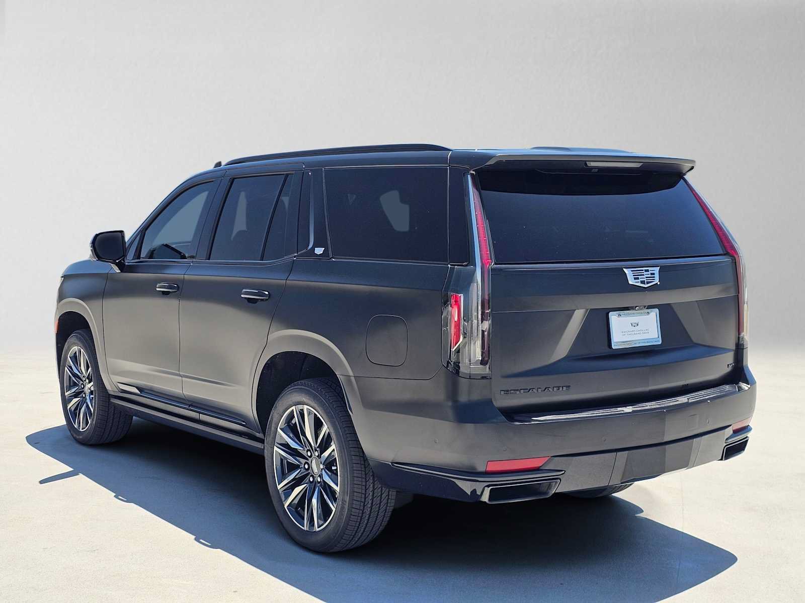 Used 2022 Cadillac Escalade Sport w/ Touring Package AWD/4WD image 5