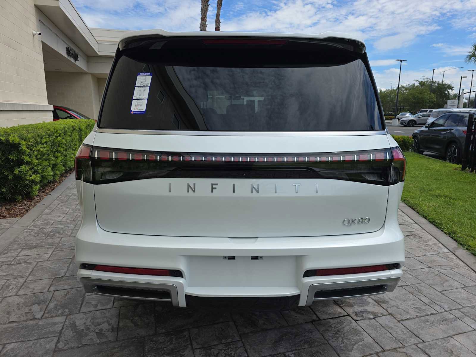 New 2026 INFINITI QX80 Pure w/ Cargo Package image 5