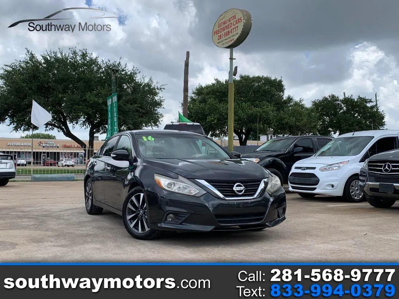 Used 2016 Nissan Altima 2.5 SL w/ 2.5 Technology Package