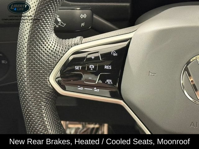 Used 2024 Volkswagen Tiguan SEL R-Line AWD/4WD image 26