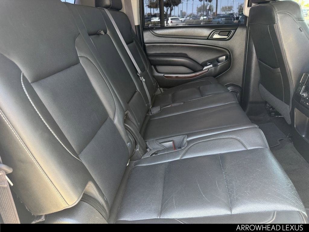 Used 2017 GMC Yukon XL SLT w/ Open Road Package AWD/4WD image 28