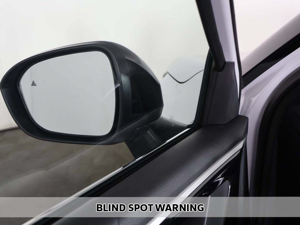 New 2026 Mitsubishi Outlander LE FWD image 5