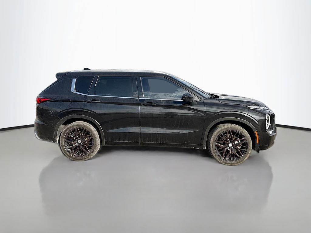 Used 2022 Mitsubishi Outlander SEL image 8