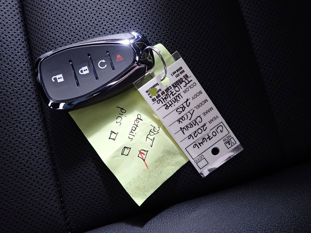 New 2026 Chevrolet Trax RS w/ Driver Confidence Package image 33