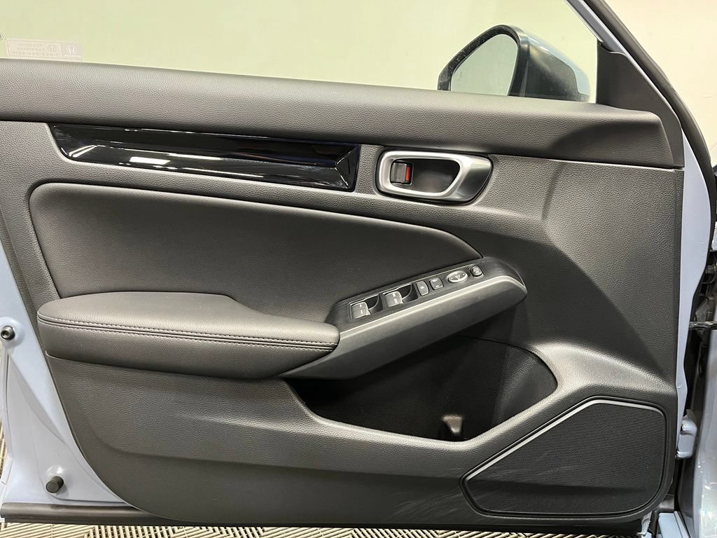 Used 2023 Honda Civic Sport Touring image 13