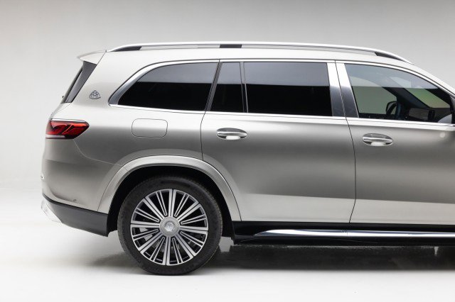 Used 2022 Mercedes-Benz Maybach GLS 600 4MATIC image 21