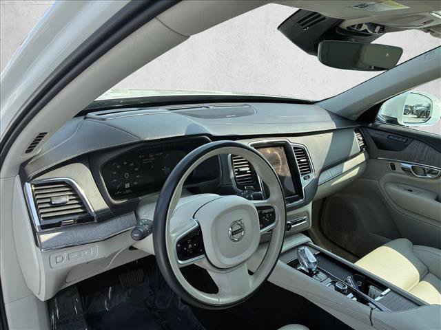 Used 2021 Volvo XC90 T8 Inscription w/ Advanced Package AWD/4WD image 10
