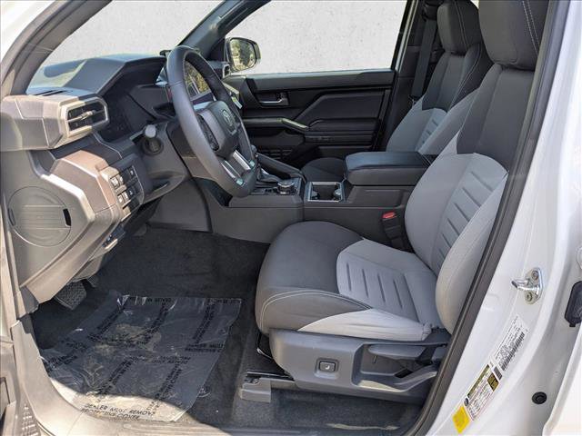 Used 2025 Toyota Tacoma TRD Off-Road image 15