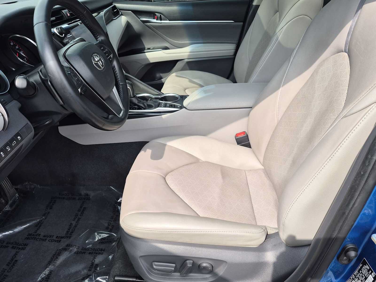 Used 2018 Toyota Camry XSE w/ Driver Assist Package FWD image 17