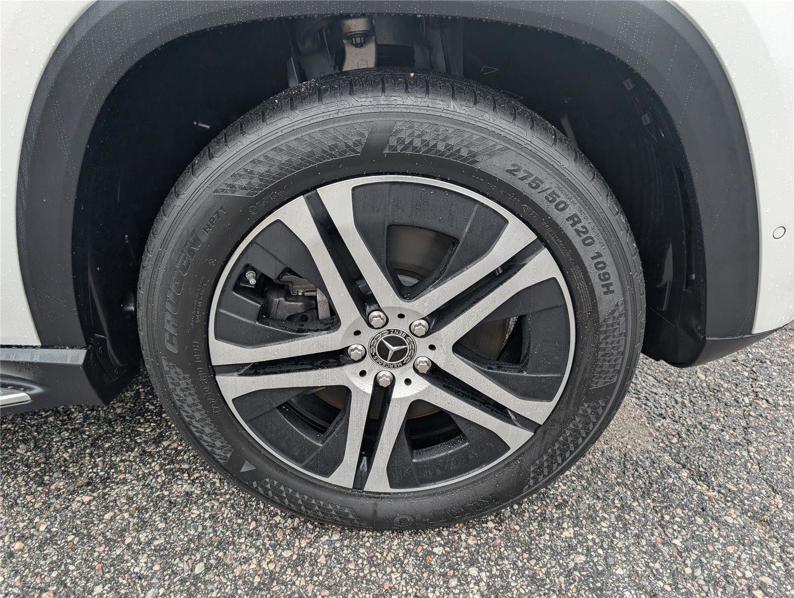 Used 2020 Mercedes-Benz GLS 450 4MATIC image 9