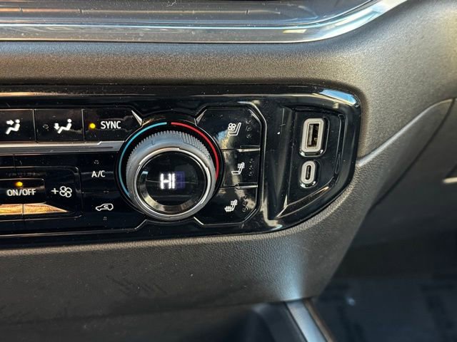 Certified 2024 Chevrolet Silverado 3500 High Country w/ High Country Premium Package image 17