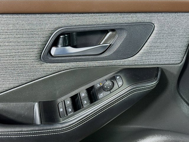 Certified 2023 Nissan Rogue SV AWD/4WD image 15
