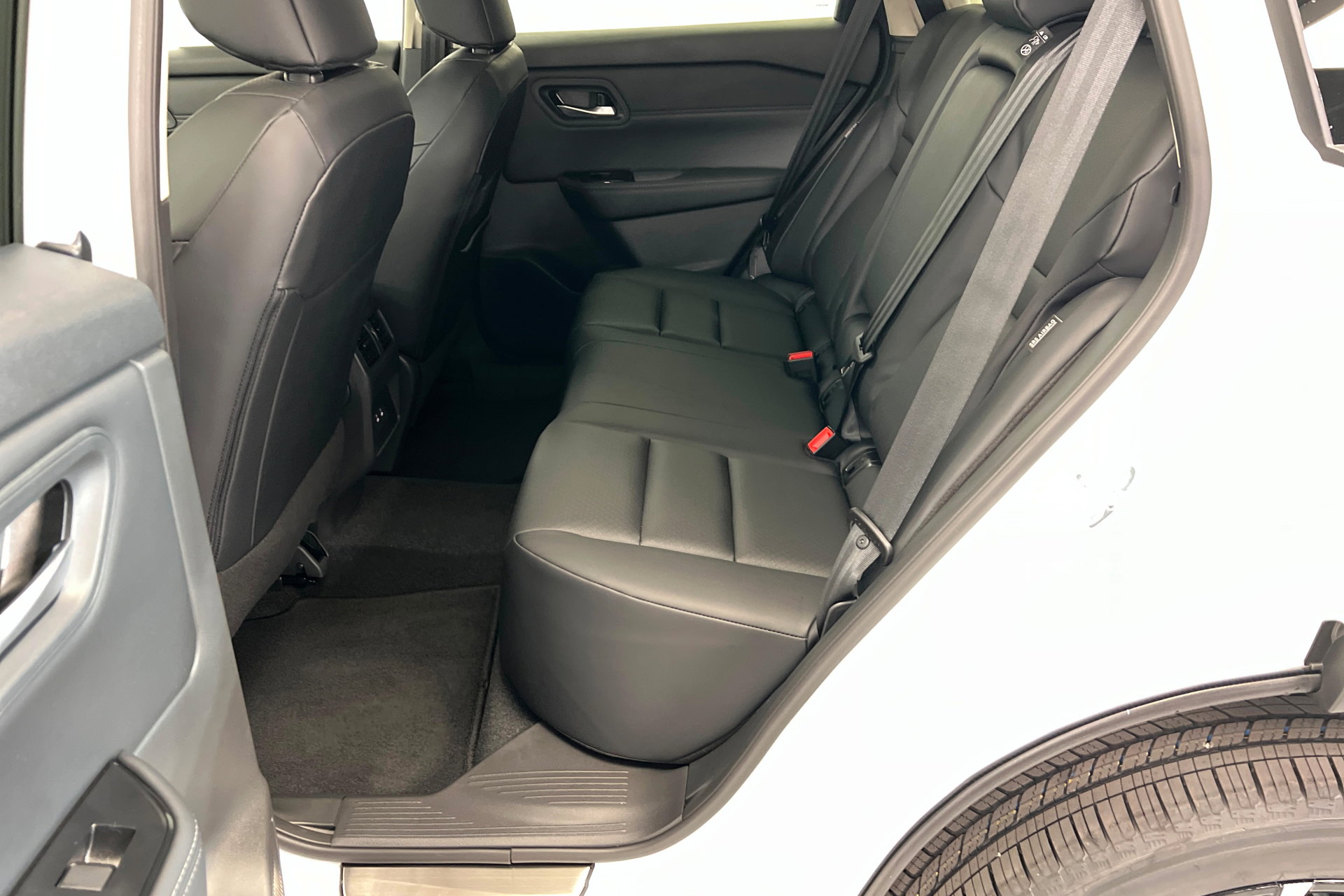 New 2026 Nissan Rogue SV image 21