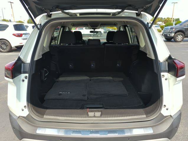 Certified 2023 Nissan Rogue SV AWD/4WD image 19