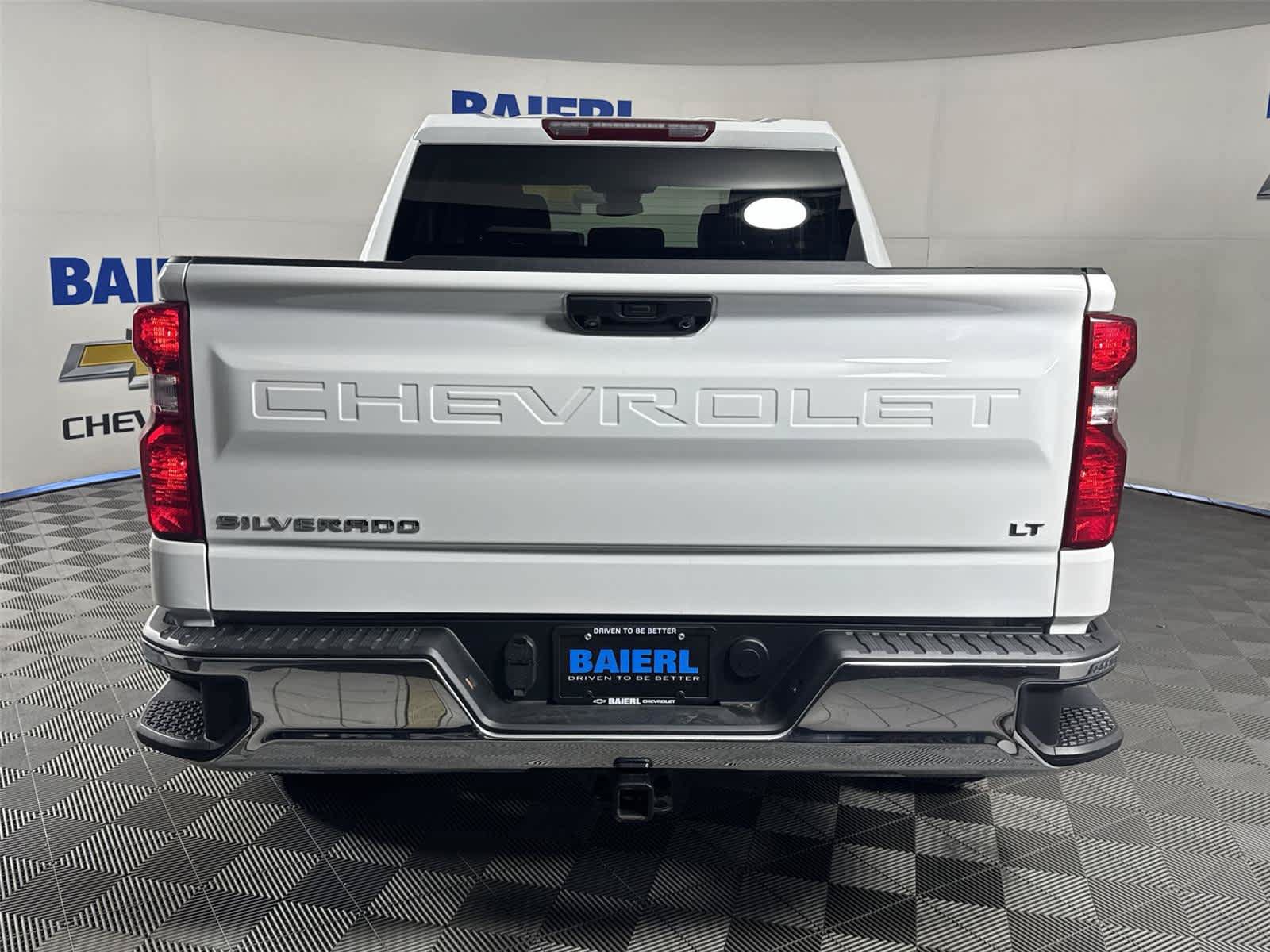 Certified 2024 Chevrolet Silverado 1500 LT AWD/4WD image 4