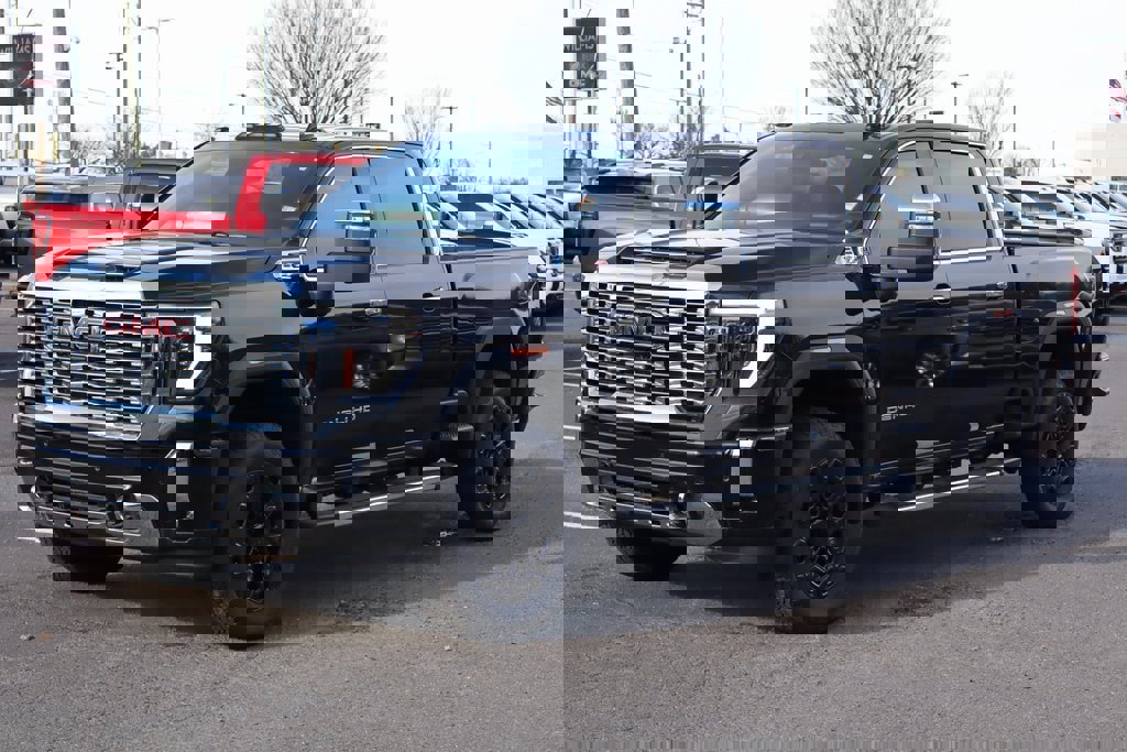 New 2025 GMC Sierra 2500 Denali w/ Denali Reserve Package image 2