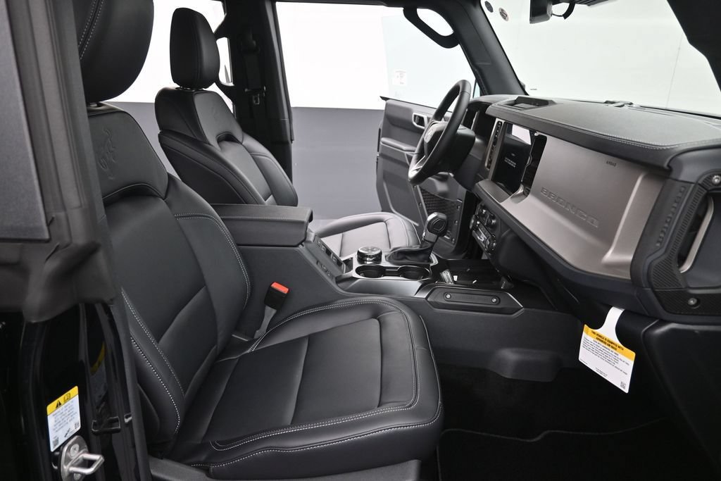 New 2026 Ford Bronco Outer Banks AWD/4WD image 27